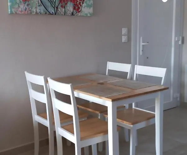 Aggeliki\'S Apartments